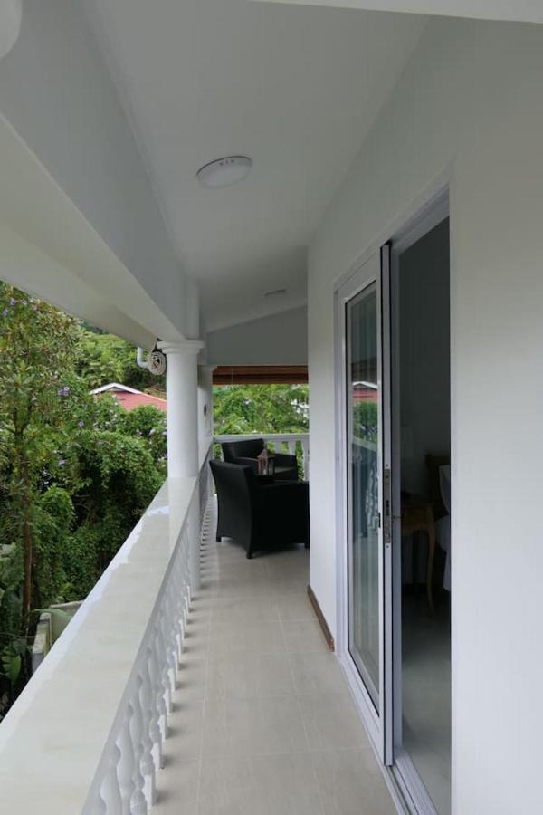 Tropical Garden Self Catering Villa Виктория Екстериор снимка