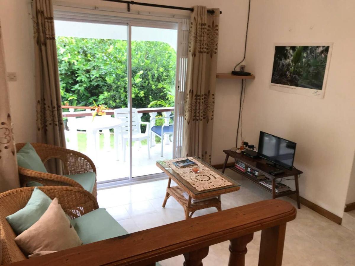 Tropical Garden Self Catering Villa Виктория Екстериор снимка